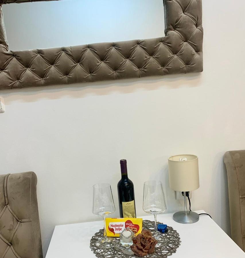 Guesthouse Vladimir & Ana Панчево Экстерьер фото